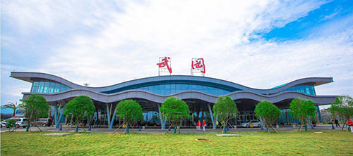 邵阳武冈机场采用佰锐电气微机可编程保护装置和多功能电力仪表
